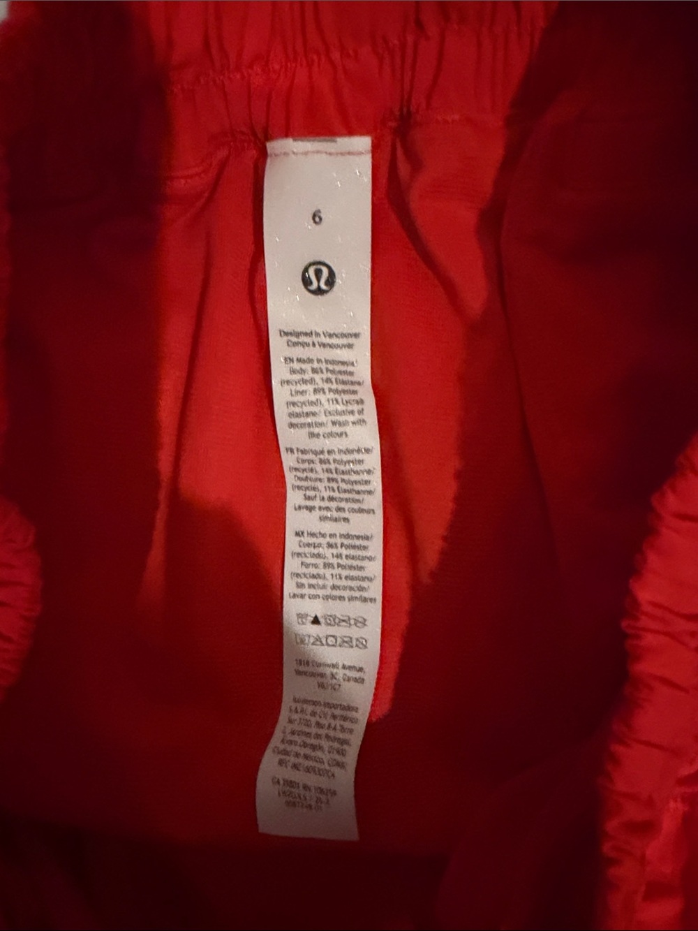 lululemon athletica shorty Hot LR Short 2.5” Lined - Picture 3 of 6